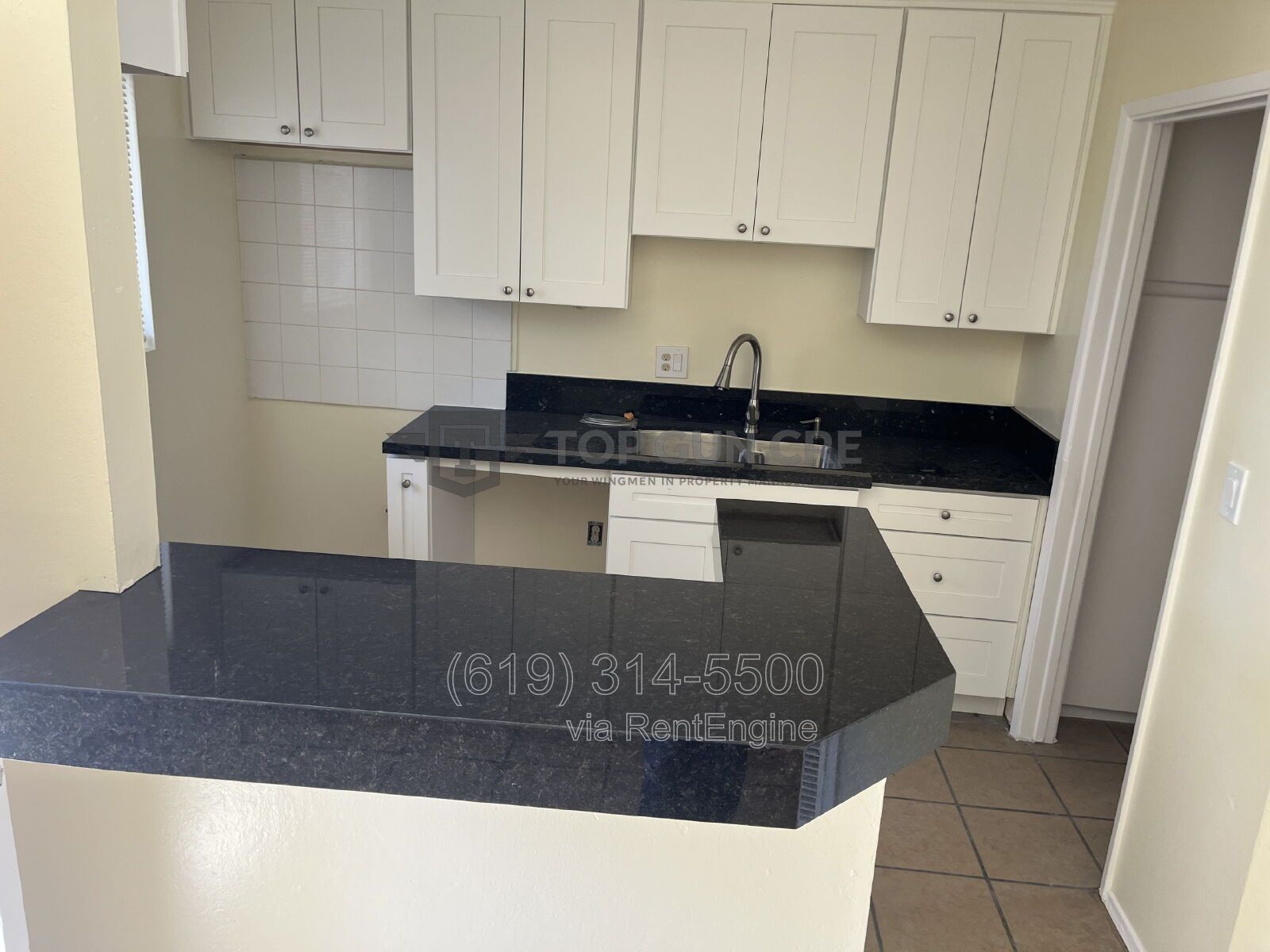 Newly Renovated 1bed+1bath Unit w/ 1 Off-Street Parking in Golden Hill property image