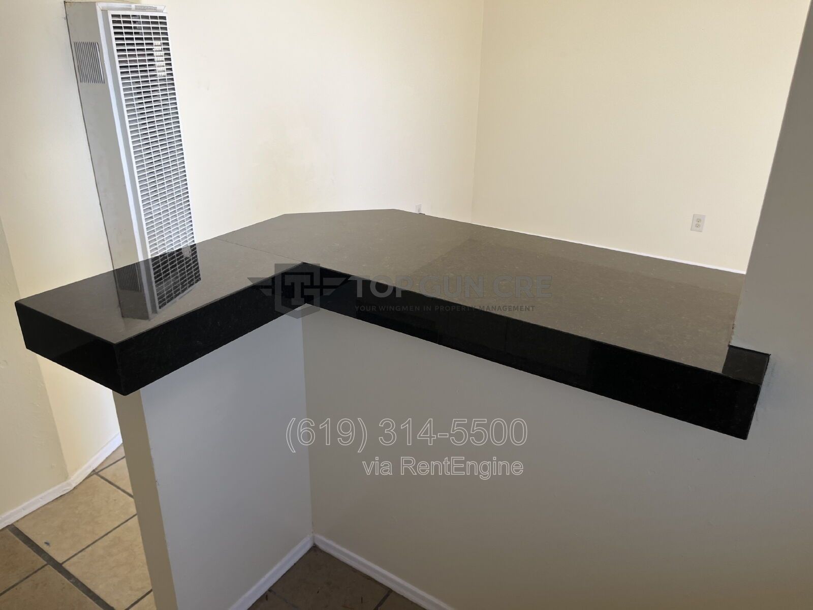 Newly Renovated 1bed+1bath Unit w/ 1 Off-Street Parking in Golden Hill property image