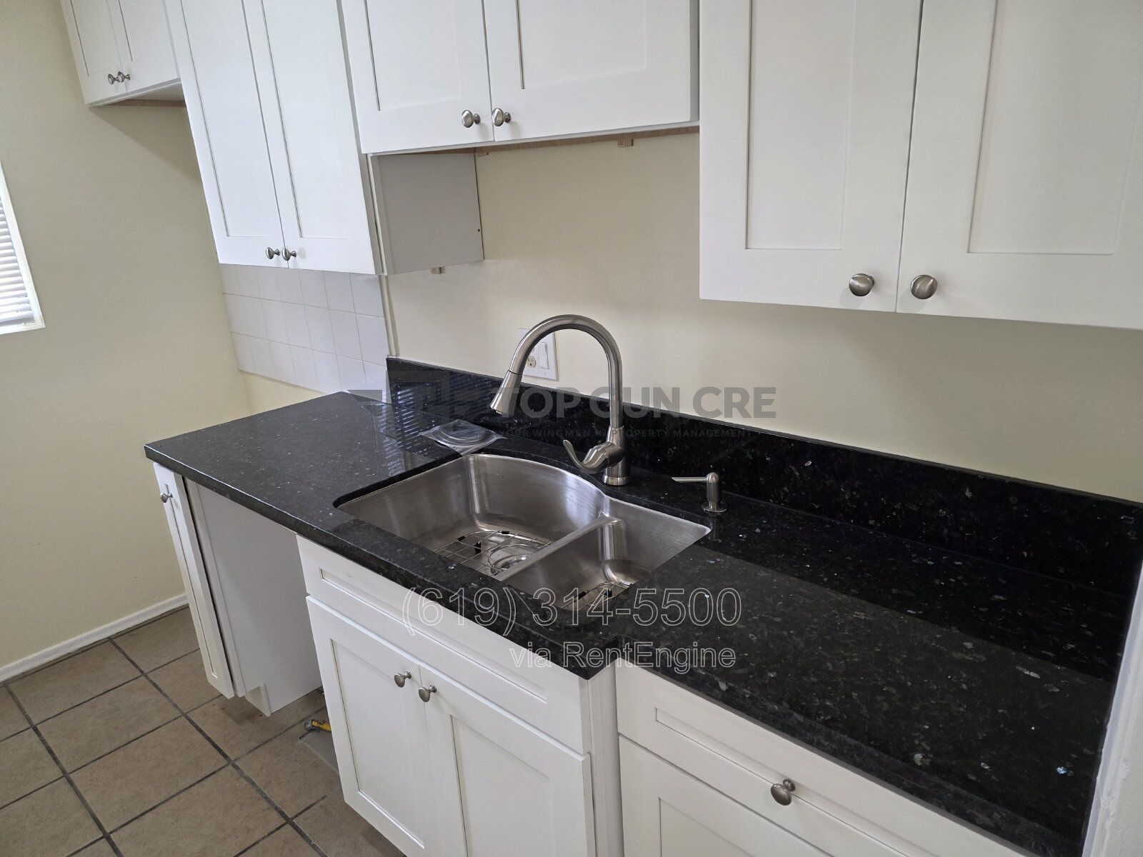 Newly Renovated 1bed+1bath Unit w/ 1 Off-Street Parking in Golden Hill property image