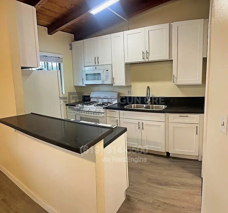 1-bedroom, 1-bathroom lower-level unit located in the desirable Golden Hill neighborhood. property image