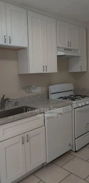 City Heights! RENOVATED 2-Bed, 1-Bath with
IN UNIT W/D property image