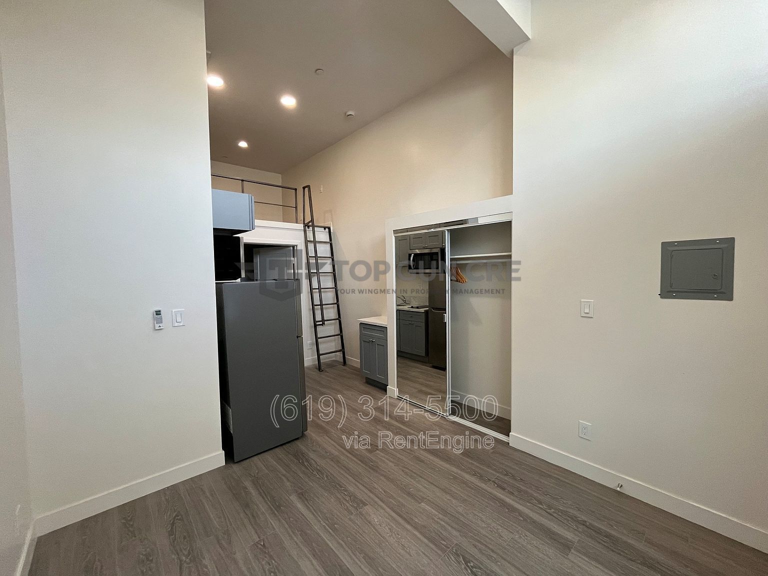 138 W San Ysidro Blvd #3, San Ysidro, CA 92173 property image