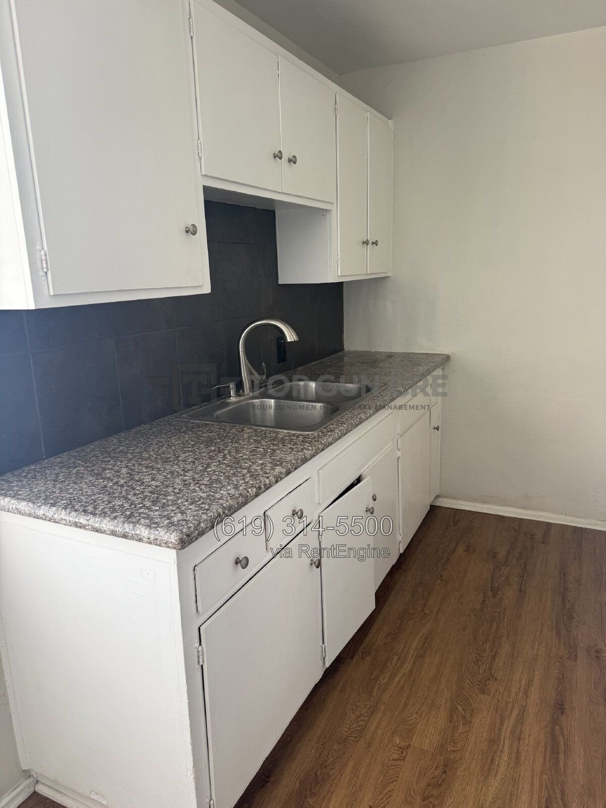 Two-Bedroom in Prime University Heights Location (1 off-street parking) property image