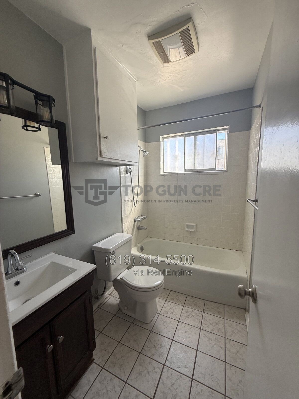 Two-Bedroom in Prime University Heights Location (1 off-street parking) property image