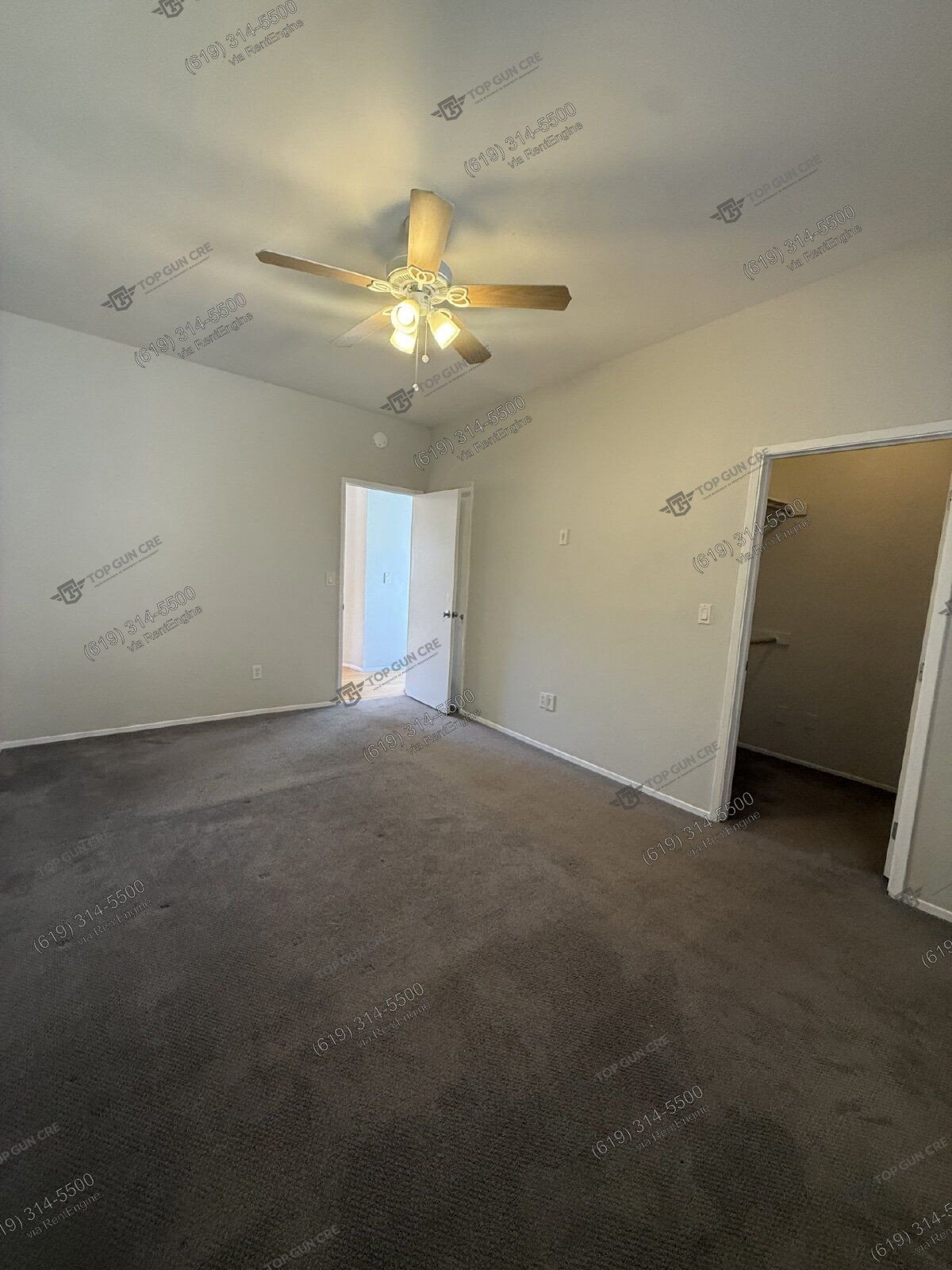 Charming 3 Bed / 2 Bath Two Story Home in Hillcrest property image