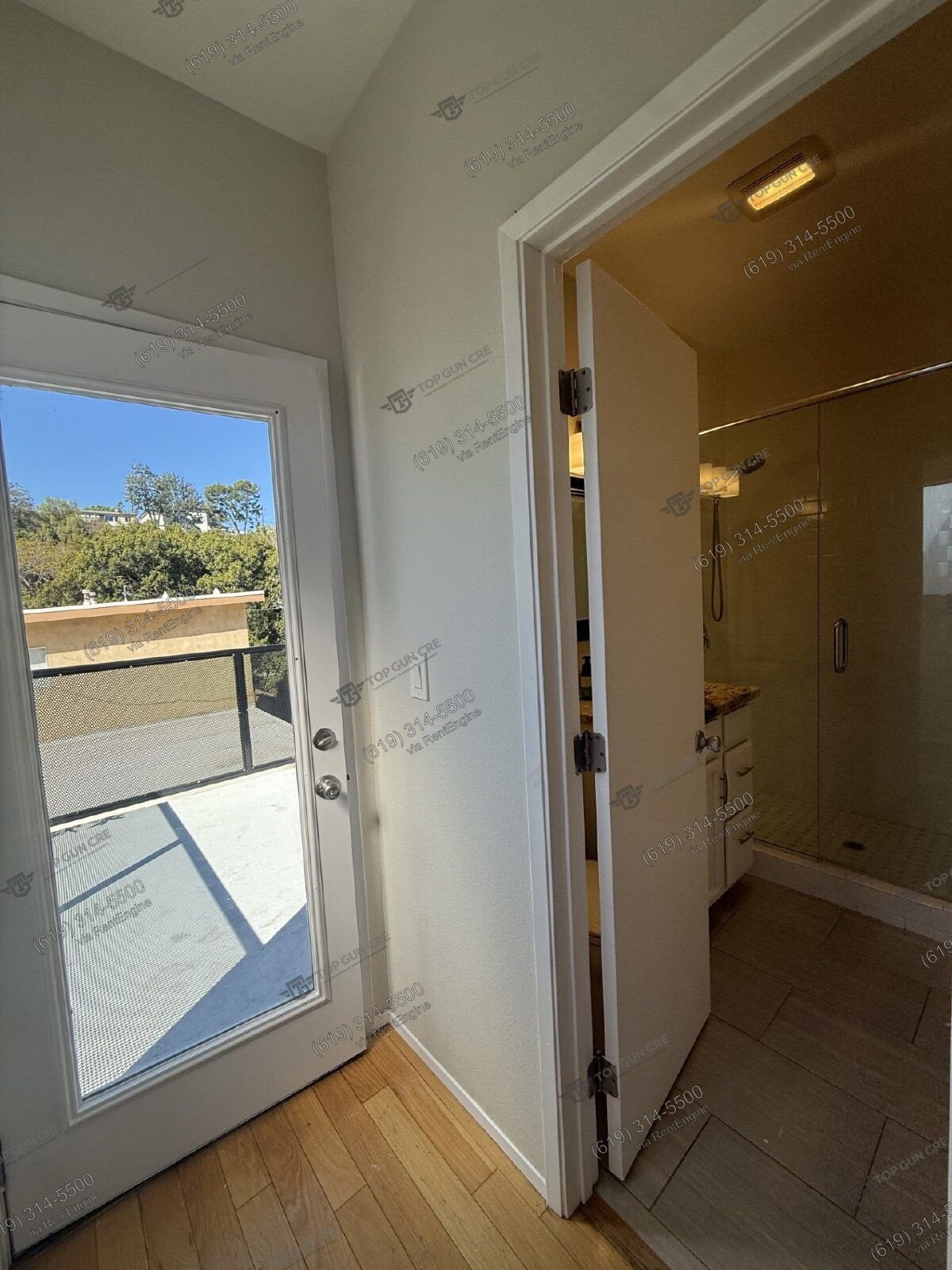 Charming 3 Bed / 2 Bath Two Story Home in Hillcrest property image