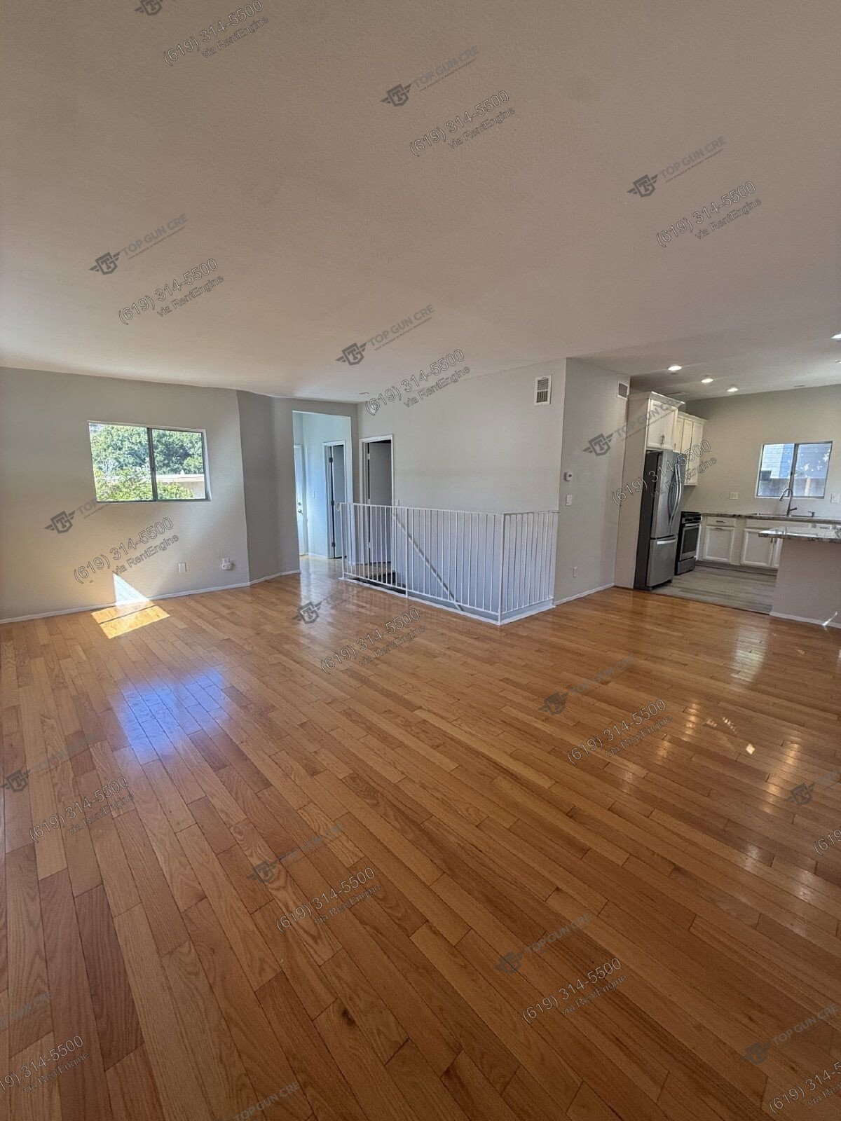 Charming 3 Bed / 2 Bath Two Story Home in Hillcrest property image