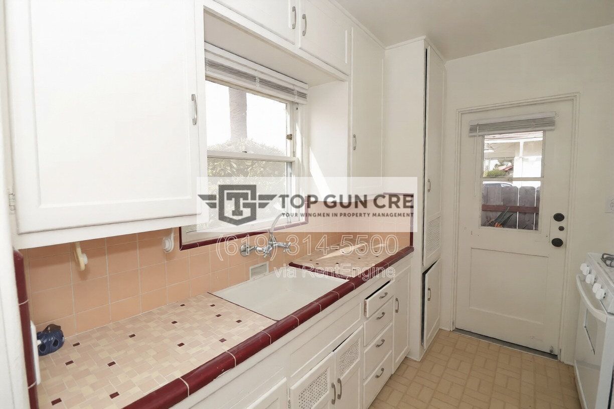 Charming, Cottage-Style Duplex in University Heights - $500 Off 1st-Month! property image