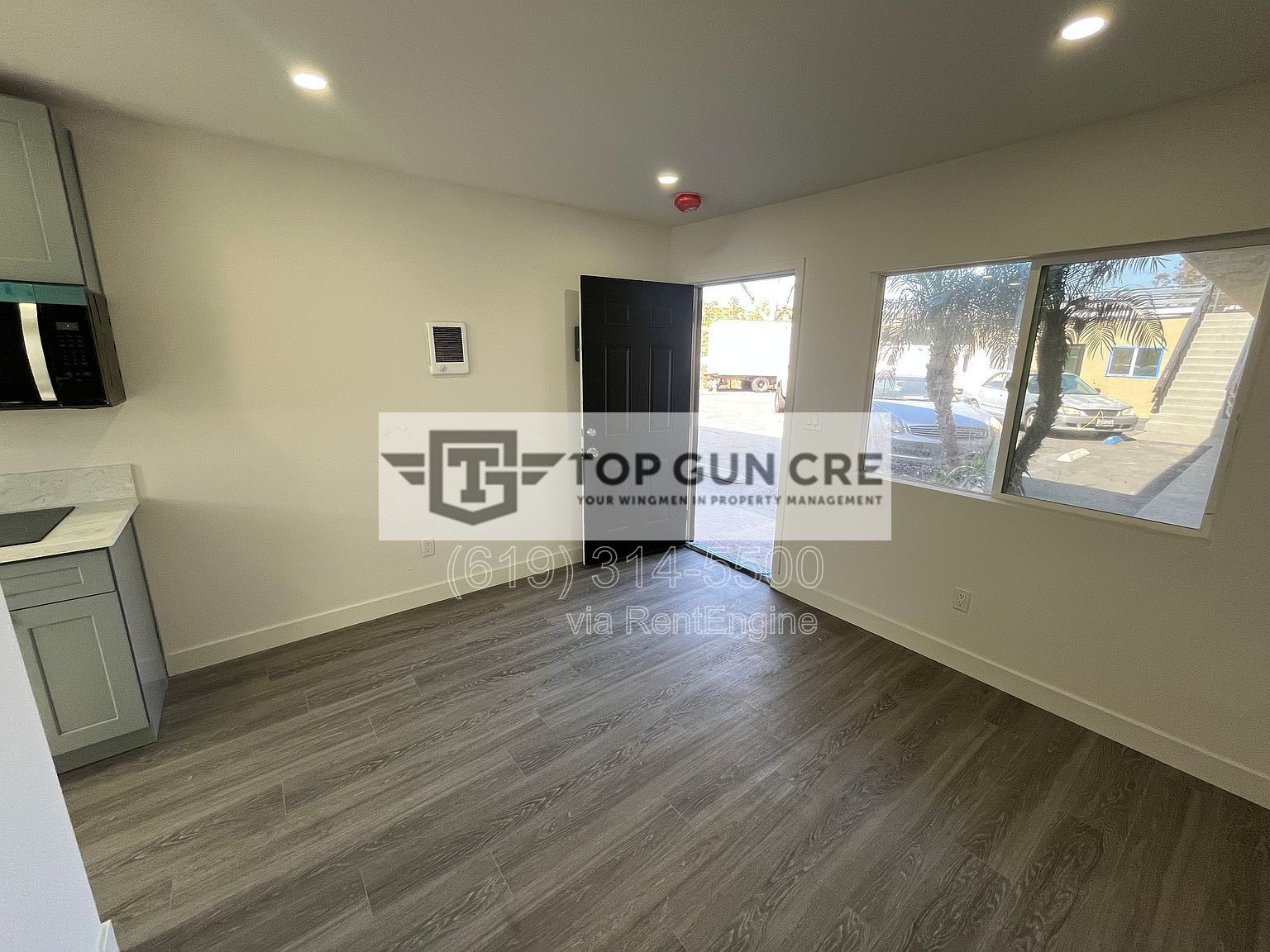 Studio | Prime San Ysidro Location property image