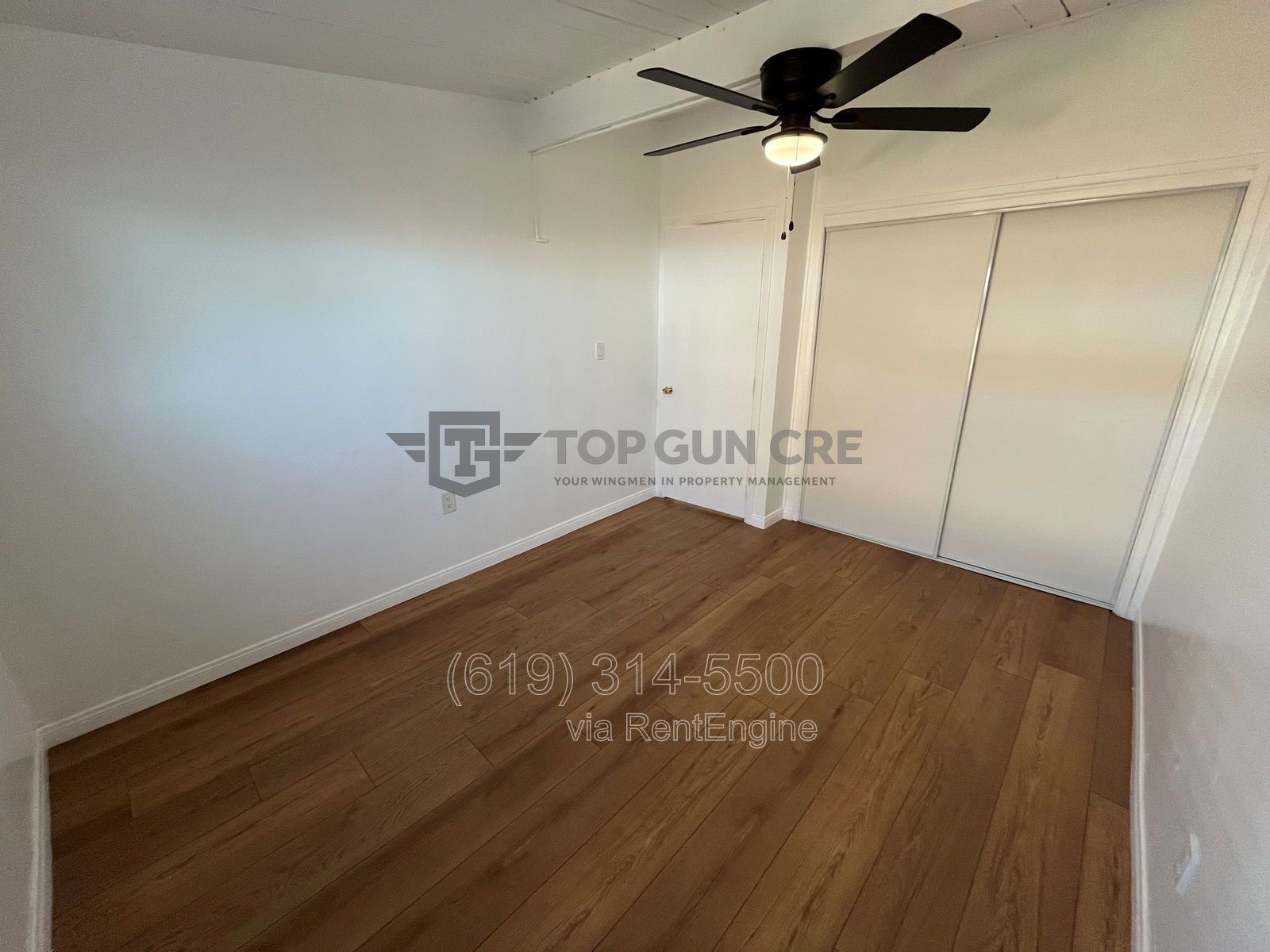 2 bed unit with Private Patio!! property image