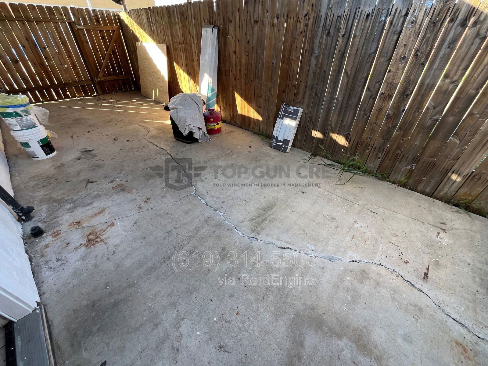 2 bed unit with Private Patio!! property image