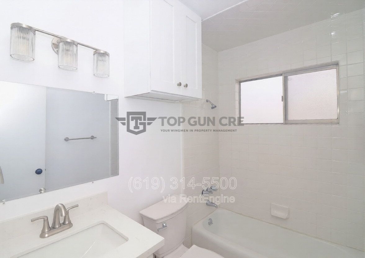 $1,000 Off 1st-month's Rent - Large, Renovated Two-Bedroom in Prime University Heights Location (1 off-street parking) property image