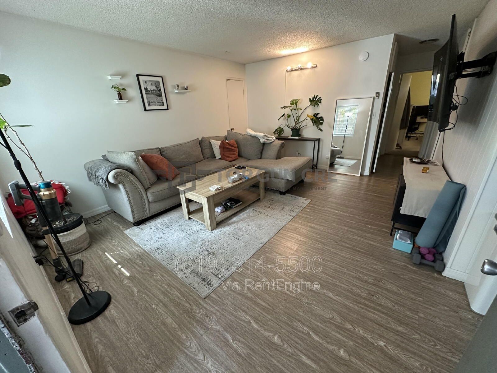 Crown Point Apartment for Rent property image