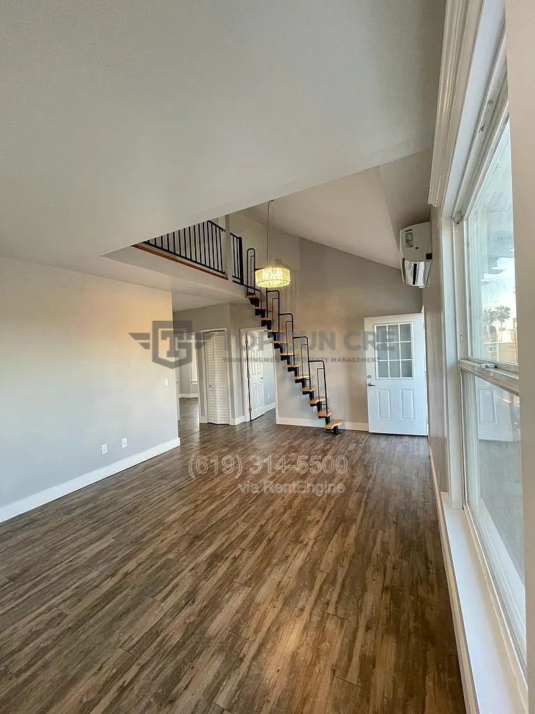 *1-Month Free! Fully renovated 2bed/1bath with private, gated porch, in-unit washer/dryer! property image