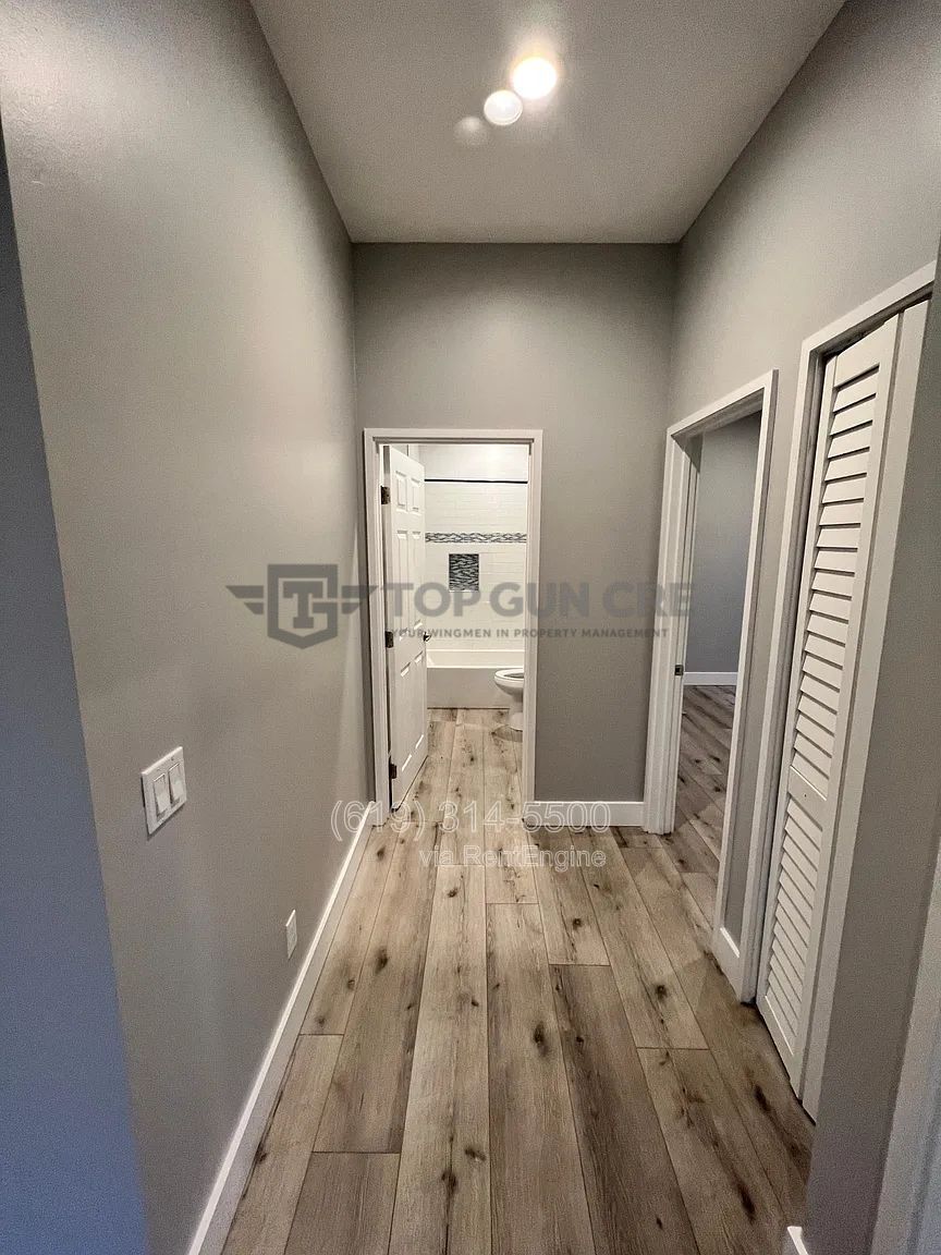 *1-Month Free! Fully renovated 2bed/1bath with private, gated porch, in-unit washer/dryer! property image