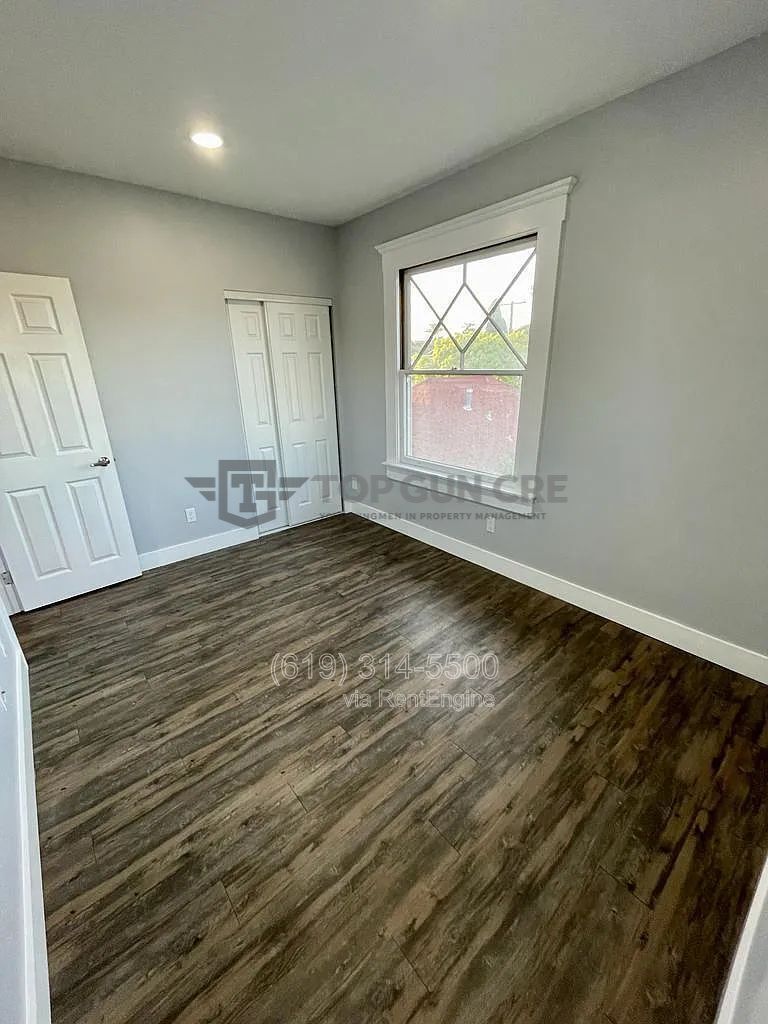 *1-Month Free! Fully renovated 2bed/1bath with private, gated porch, in-unit washer/dryer! property image