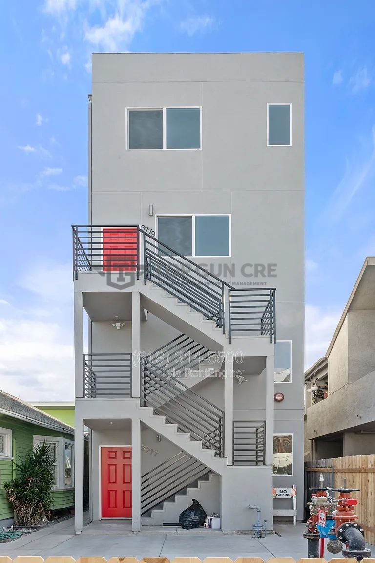 $1K OFF 1st-Month!* 1st Floor , New Construction, Multi-Level 3bed/3bath in Highly Walkable North Park! property image