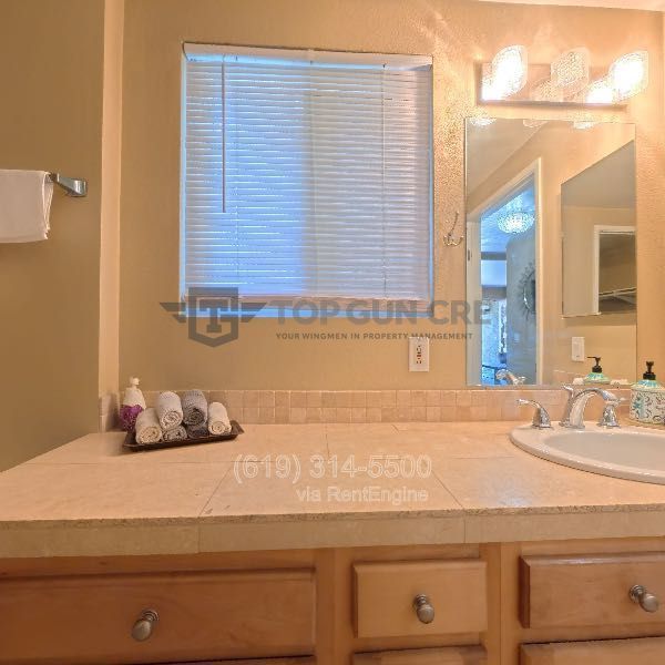 Fantastic Condo for Rent in La Jolla property image