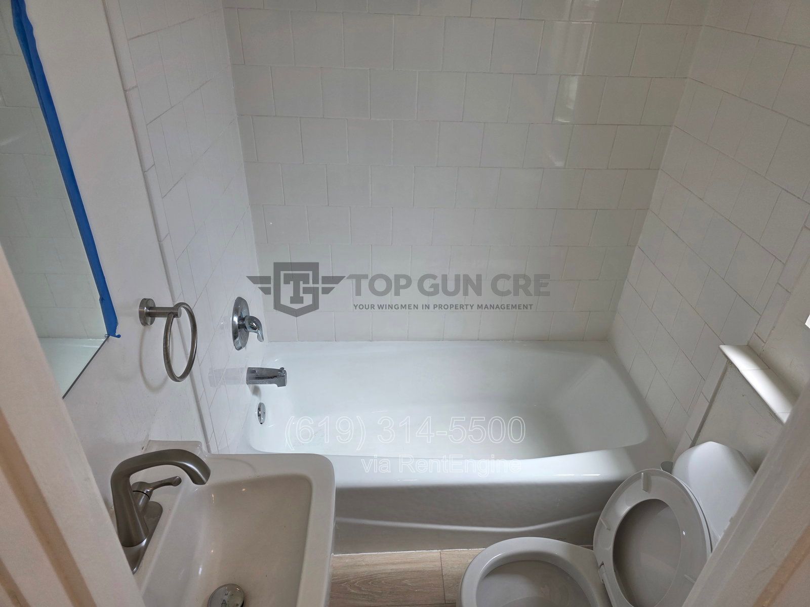 $1K Off 1st-Month!* Charming Mission Hills Craftsman Duplex – Historic Elegance with Modern Upgrades property image