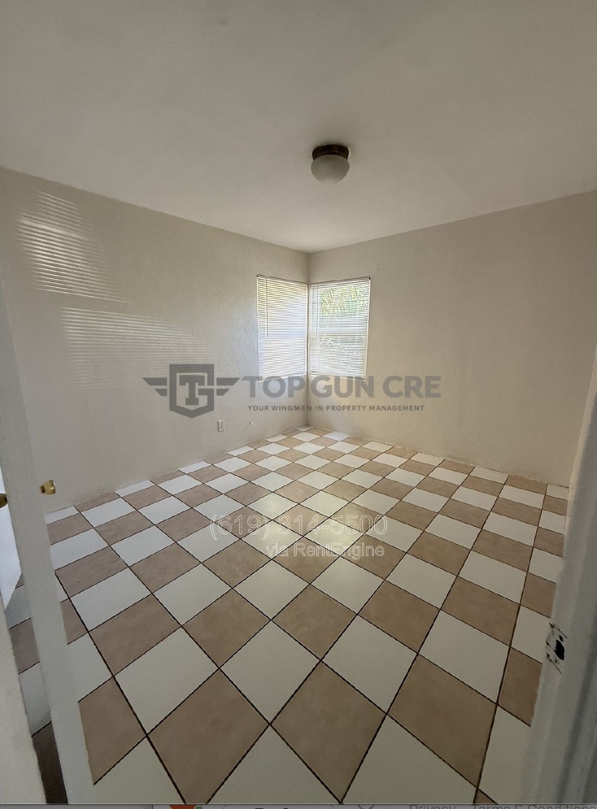 4050-58 42nd Street #4050 property image