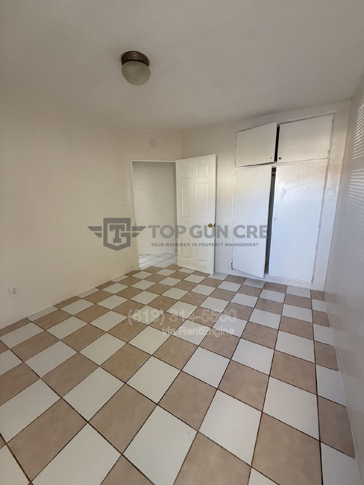 4050-58 42nd Street #4050 property image